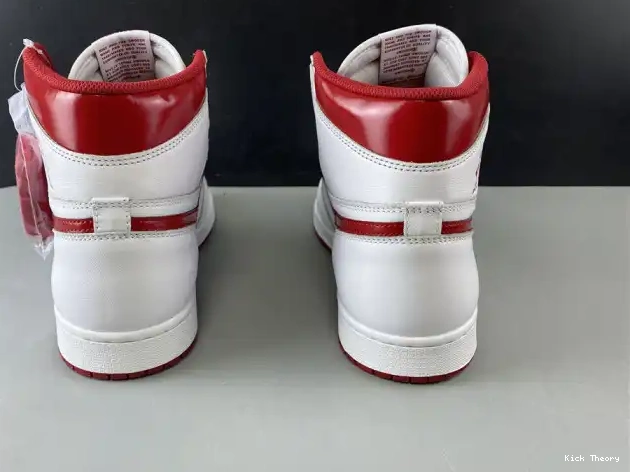 Kicktheory (2017) Metallic Air 1 Jordan Retro Red 555088-103 0523